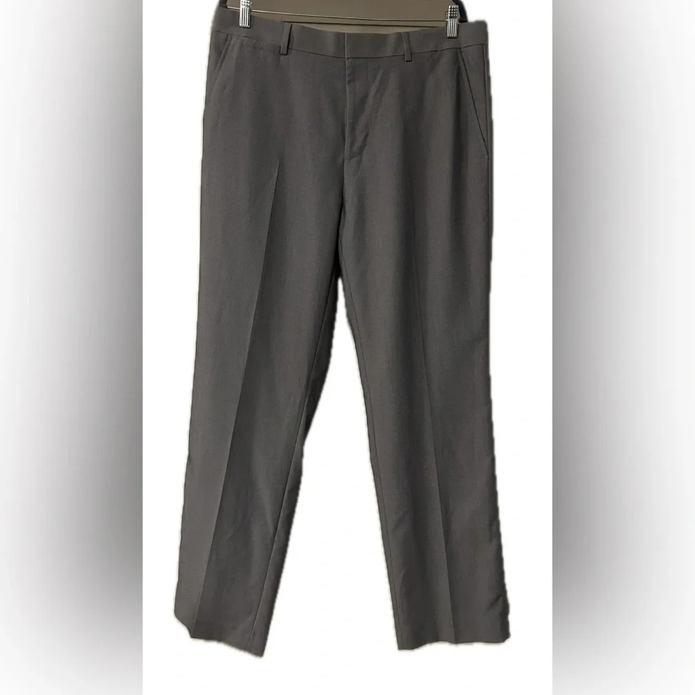 J Ferrar Slim Fit. Men’s‎ Dress Pants. Size 36